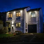 Rockside - Luxury 1 Bedroom With Hot Tub, Location, Parking And Pet Friendly Holiday home