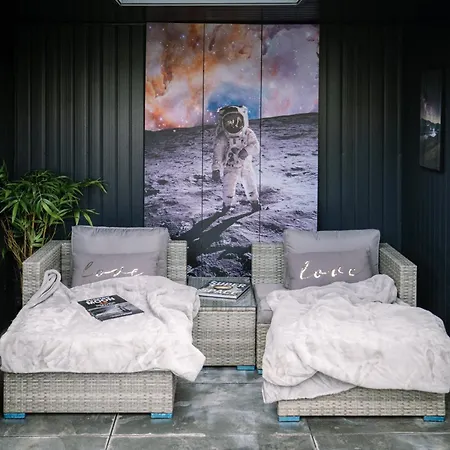 Casa de Férias Rockside - Luxury 1 Bedroom With Hot Tub, Location, Parking And Pet Friendly Windermere