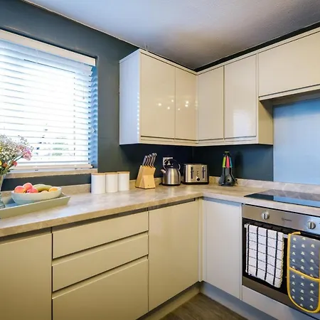 Ferienhaus Rockside - Luxury 1 Bedroom With Hot Tub, Location, Parking And Pet Friendly *